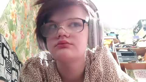 Amanda online show from May 3, 7:14 am