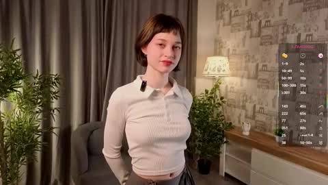 Nicole online show from October 18, 1:08 am