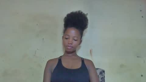 Snapshot of rasoanirinaa chatting on February 22, 8:57 am rasoanirinaa online show from February 22, 8:57 am