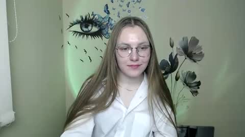 Snapshot of raspberry0101 chatting on December 7, 1:58 am raspberry0101 online show from December 7, 1:58 am