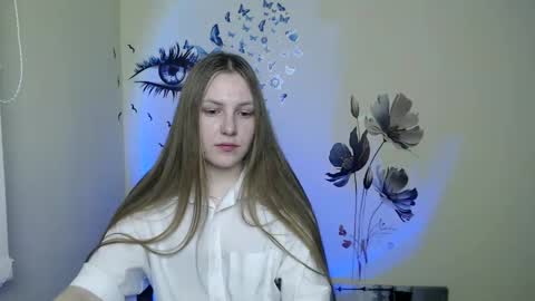 Snapshot of raspberry0101 chatting on December 7, 11:40 am raspberry0101 online show from December 7, 11:40 am
