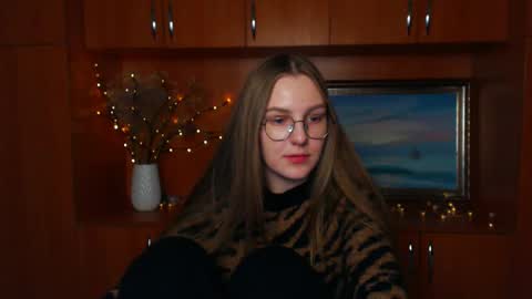 Snapshot of raspberry0101 chatting on December 13, 6:27 pm raspberry0101 online show from December 13, 6:27 pm