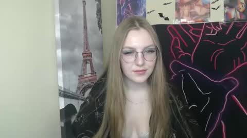 Snapshot of raspberry0101 chatting on September 11, 1:55 pm raspberry0101 online show from September 11, 1:55 pm