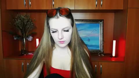Snapshot of raspberry0101 chatting on September 22, 6:59 am raspberry0101 online show from September 22, 6:59 am