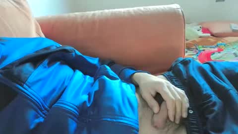 Snapshot of raul101101101101 chatting on November 9, 2:48 pm raul101101101101 online show from November 9, 2:48 pm