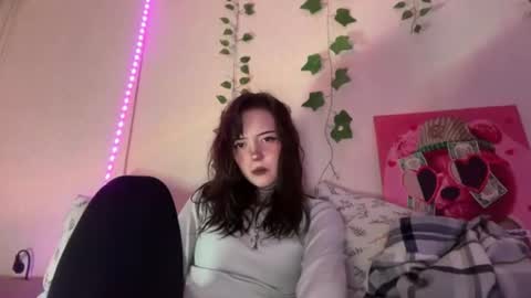 raven_armor online show from June 27, 6:02 pm