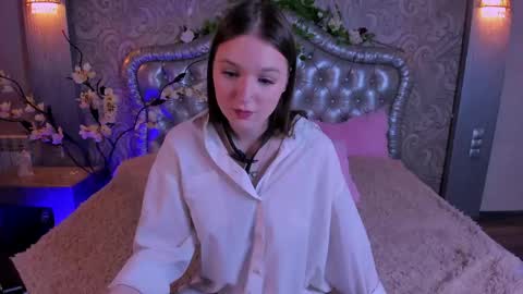 Raven online show from May 28, 4:04 pm