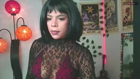 Snapshot of raven_luv chatting on September 12, 10:10 pm raven online show from September 12, 10:10 pm