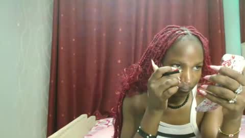 Snapshot of raven_luxe chatting on April 16, 3:13 pm Raven online show from April 16, 3:13 pm
