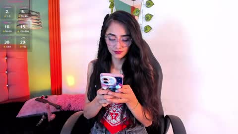 Snapshot of raven_smith_ chatting on March 29, 6:02 am raven_smith_ online show from March 29, 6:02 am