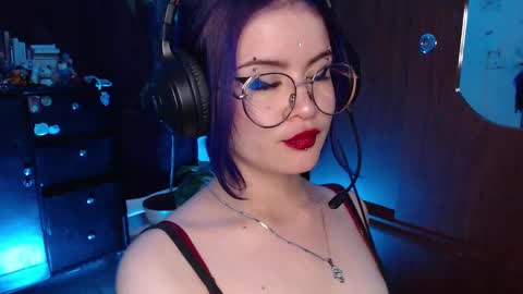 raventh_ online show from November 21, 3:00 pm