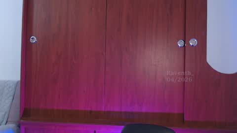 Snapshot of raventh_ chatting on April 15, 12:01 pm raventh_ online show from April 15, 12:01 pm