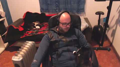 ravingr3d3 online show from March 2, 10:38 pm