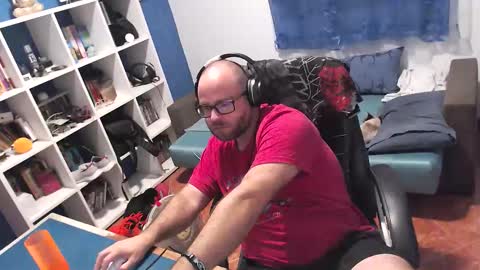 ravingr3d3 online show from October 22, 11:04 pm