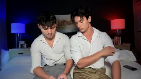 Snapshot of rawr_itsben chatting on February 3, 10:48 pm Its Ben online show from February 3, 10:48 pm