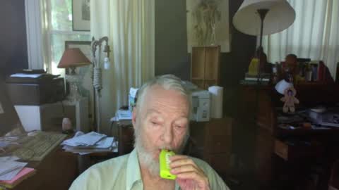 Snapshot of ray1776ray chatting on June 17, 1:01 pm ray1776ray online show from June 17, 1:01 pm