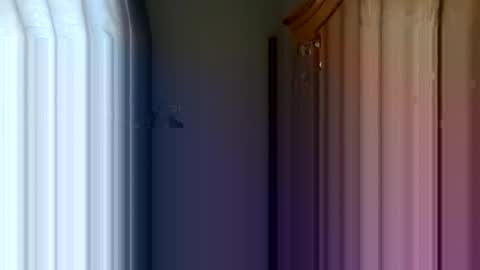 Snapshot of ray562 chatting on March 2, 10:16 pm ray562 online show from March 2, 10:16 pm