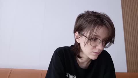 Ray-Ray online show from March 12, 2:07 am