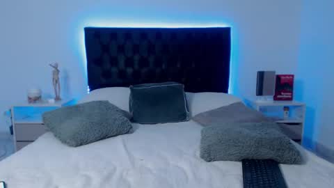 Ray online show from December 14, 11:09 pm