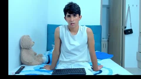 Snapshot of rayan_black chatting on January 13, 12:09 am rayan_black online show from January 13, 12:09 am