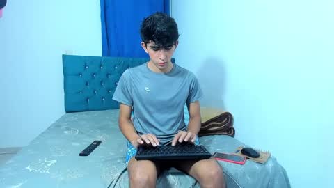 Snapshot of rayan_black chatting on March 4, 4:17 am rayan_black online show from March 4, 4:17 am