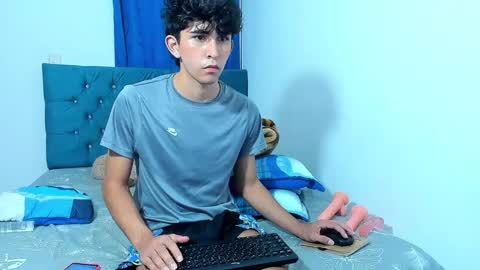 Snapshot of rayan_black chatting on March 4, 7:19 am rayan_black online show from March 4, 7:19 am