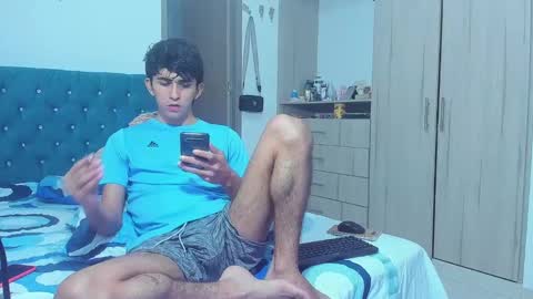 Snapshot of rayan_black chatting on March 8, 9:06 am rayan_black online show from March 8, 9:06 am