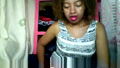 rayana_69 online show from May 12, 7:16 am