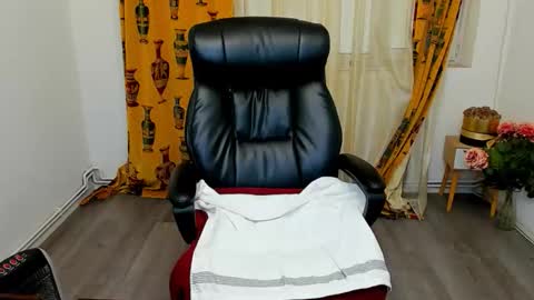 ray online show from February 24, 6:11 am