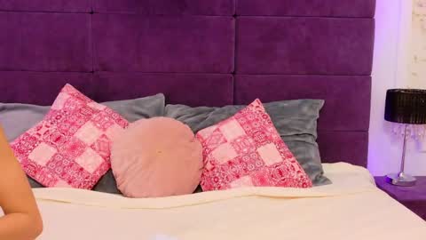 RaysaDrake online show from April 4, 4:11 am