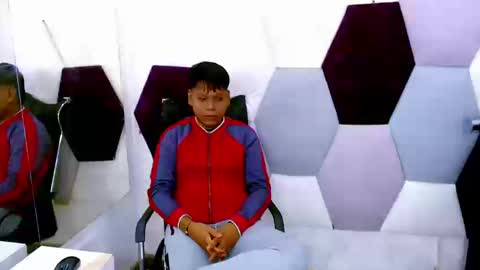 Snapshot of raystewart_ chatting on October 18, 2:36 am raystewart  online show from October 18, 2:36 am