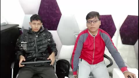 Snapshot of raystewart_ chatting on October 31, 2:01 am raystewart  online show from October 31, 2:01 am