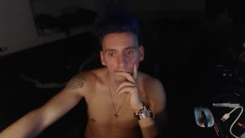 Rayzel online show from November 3, 11:59 pm