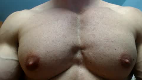 razorramon13 online show from May 26, 8:05 pm