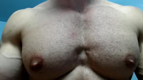 Snapshot of razorramon13 chatting on June 1, 8:32 pm razorramon13 online show from June 1, 8:32 pm