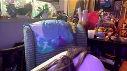 rcherrycola00 online show from April 11, 9:57 am