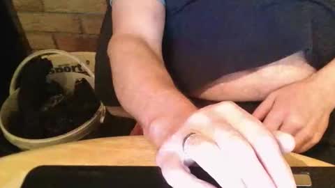 Snapshot of rdrew chatting on November 14, 11:13 pm rdrew online show from November 14, 11:13 pm