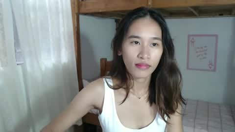 Snapshot of rea_petite chatting on September 19, 12:34 am Yna online show from September 19, 12:34 am