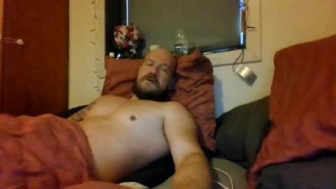 Snapshot of real_viking1 chatting on November 17, 8:53 am real_viking1 online show from November 17, 8:53 am