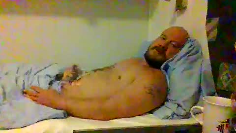 Snapshot of real_viking1 chatting on November 19, 7:08 am real_viking1 online show from November 19, 7:08 am