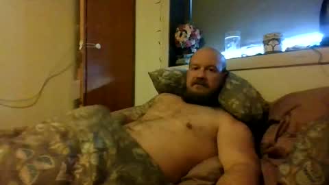 Snapshot of real_viking1 chatting on February 18, 11:50 am real_viking1 online show from February 18, 11:50 am