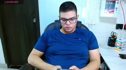 Snapshot of realjoel chatting on July 3, 12:22 pm Joel online show from July 3, 12:22 pm