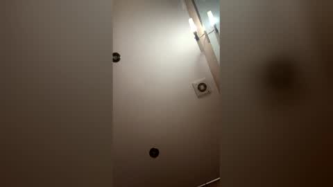 realpussy4 online show from June 7, 5:33 am
