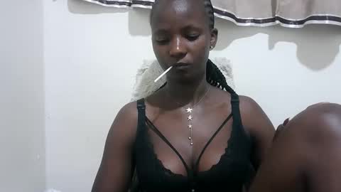 queen online show from October 9, 4:49 pm