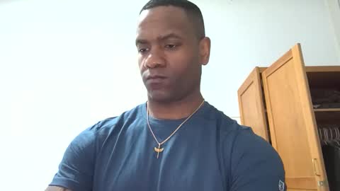 Snapshot of realreyblack chatting on March 29, 10:04 am Rey online show from March 29, 10:04 am