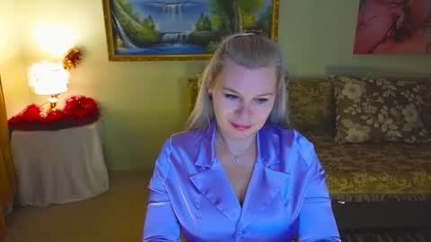 Im a little sick. Ill be back soon. online show from December 5, 2:47 pm