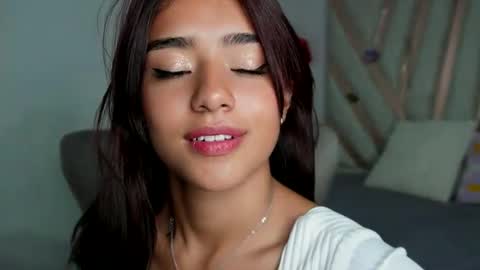 Snapshot of rebeca_cortez55 chatting on February 4, 11:27 pm  Rebecca online show from February 4, 11:27 pm