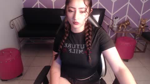 Rebeca dreams online show from June 9, 9:15 pm