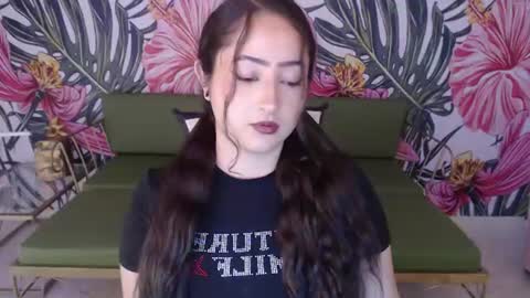 Rebeca dreams online show from July 21, 8:55 pm