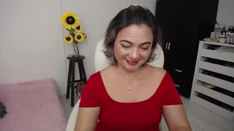 Snapshot of rebeca_milf chatting on December 16, 2:16 pm REBECA online show from December 16, 2:16 pm